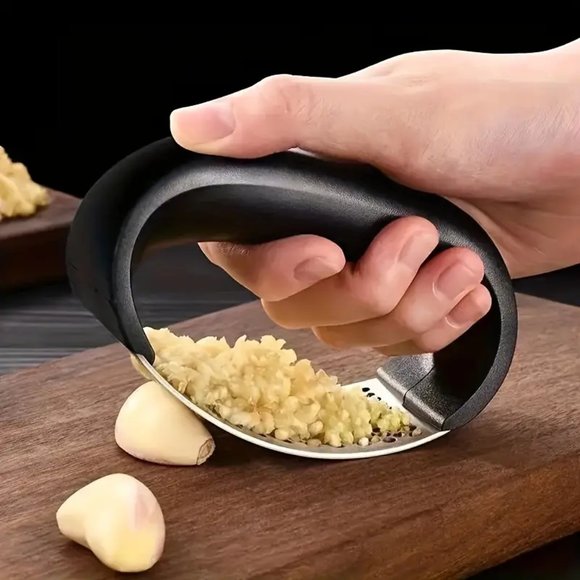 NEW! 1pc Stainless Steel Garlic Press, Garlic Mincer Chopper Masher - Picture 1 of 3